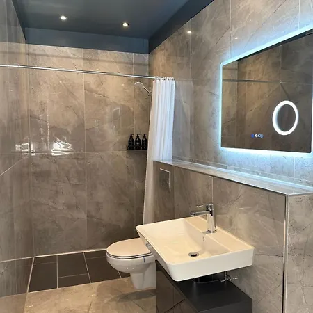 Moderne City-studio Naehe Koeln & Duesseldorf *